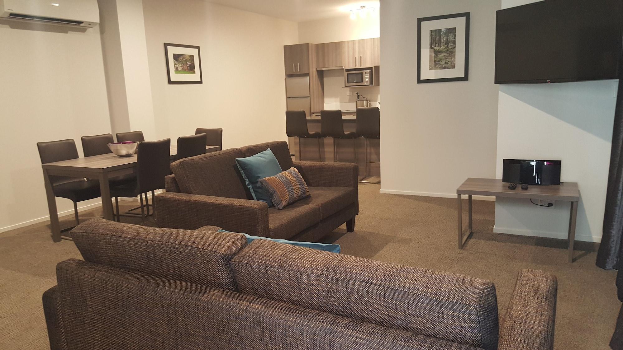 Ramada Suites By Wyndham Queenstown Remarkables Park Eksteriør bilde